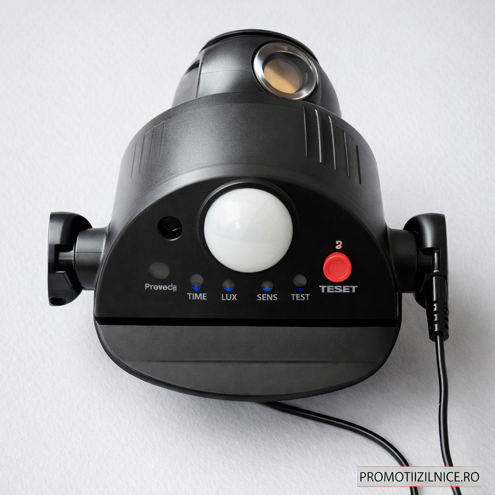 Proiector Solar LED Dublu 200W cu Senzor de Miscare, Telecomanda si Protectie IP67 – Iluminare Exterior Curte si Gradina PromotiiZilnice