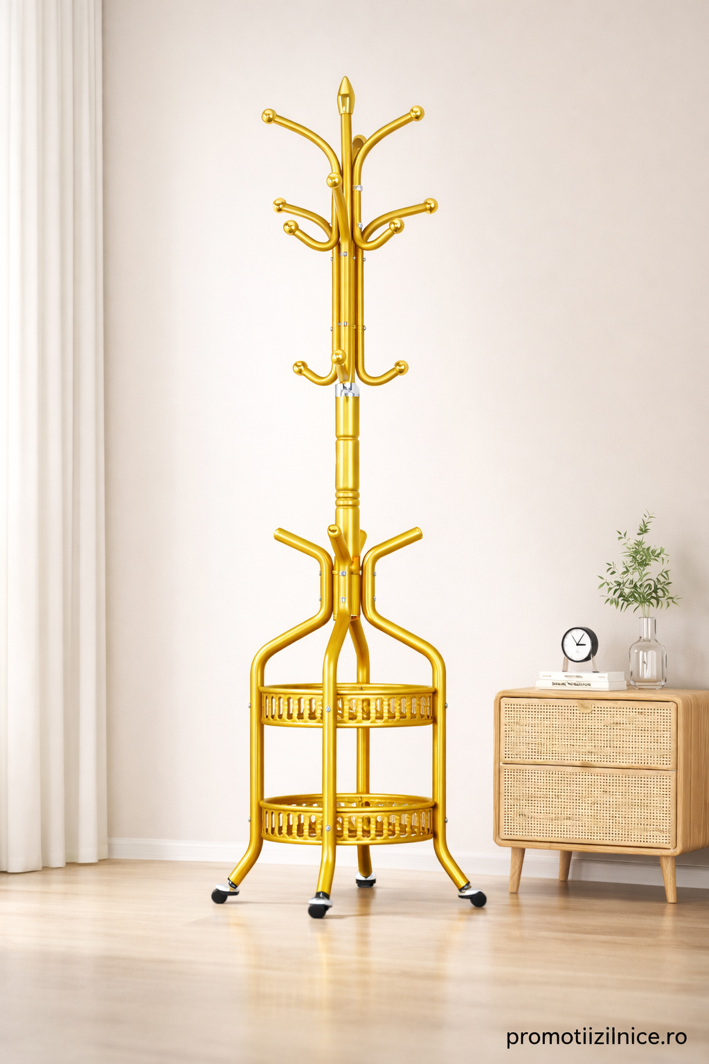 Cuier de podea metalic auriu 34 x 189 cm – cârlige multiple și 2 rafturi de depozitare pentru hol, dormitor sau birou PromotiiZilnice