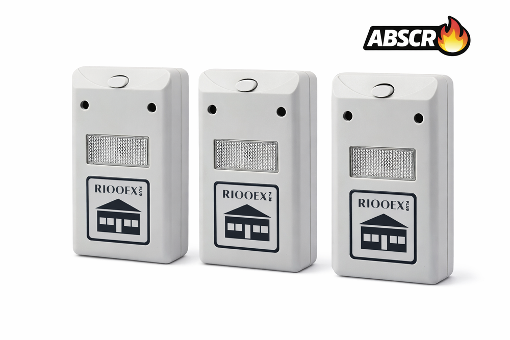 Set 3 Bucati Aparat Antigandaci si Antirozatoare RIOOEX Plus – Dispozitiv Ultrasunete Anti Insecte si Soareci, Alb BoomSale