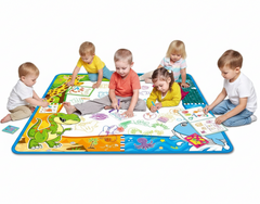 Covoras creativ pentru copii – desen cu apa, inclus carioci si spray, 80x80 cm - PromotiiZilnice