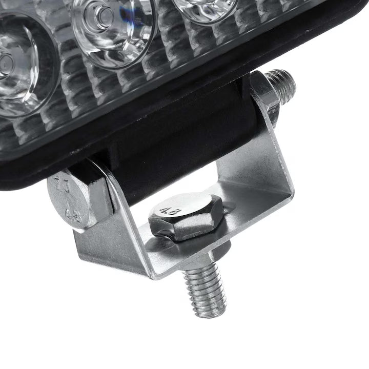 Set 8 proiectoare 16 LED 48W auto OFF-ROAD, IP 67 - PromotiiZilnice