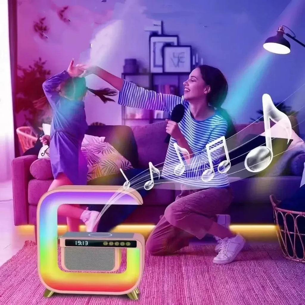 Lampa Smart LED RGB cu difuzor Bluetooth, Incarcare Wireless 15 W pentru Mobil, Ceas, Lumina Ambientala, Alarma, Alb PromotiiZilnice